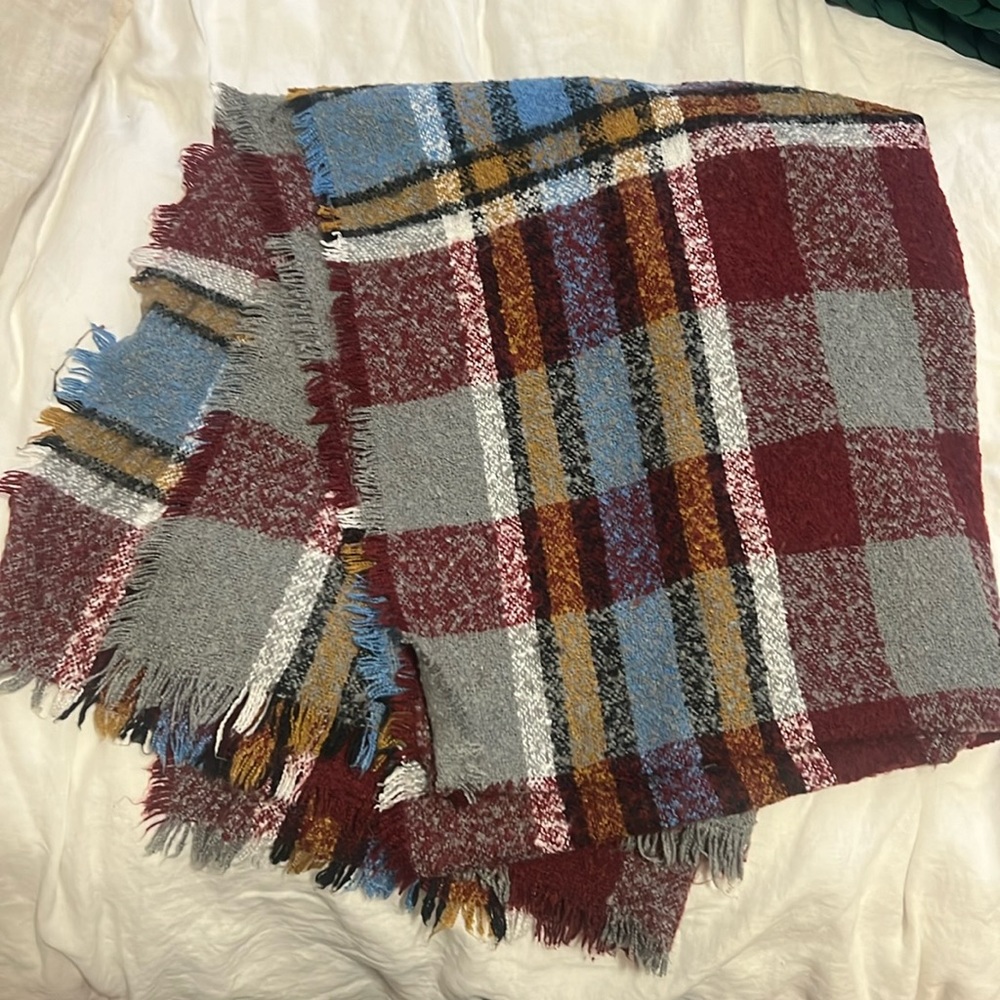 Plaid scarf